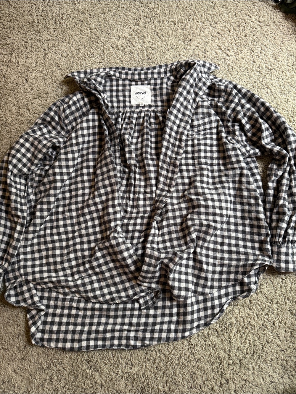 aerie Black and White Gingham Button-Down Top